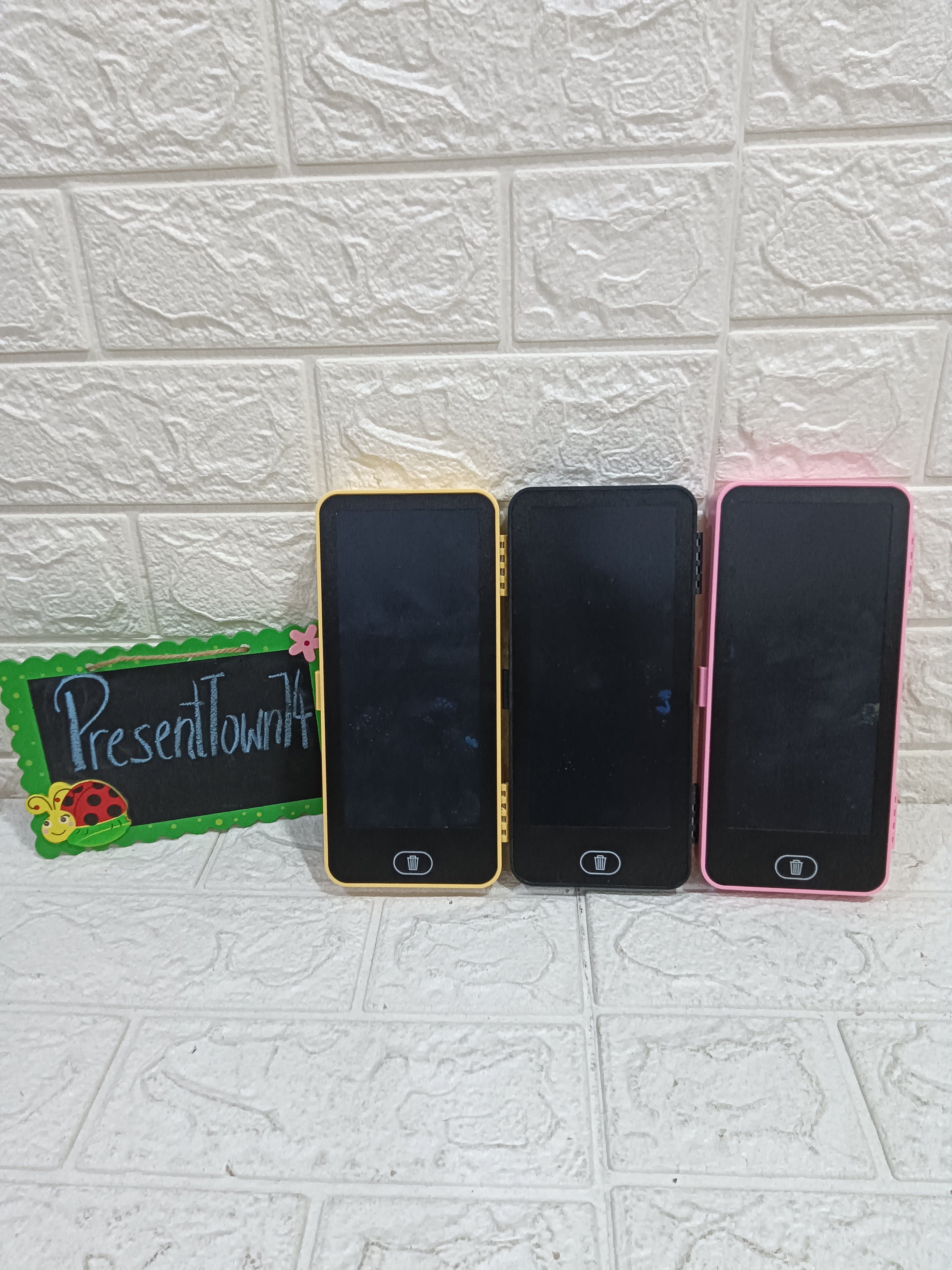 Unique Tab Geometry for Kids